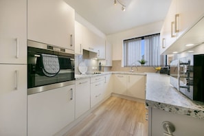 Microwave, oven, stovetop, dishwasher