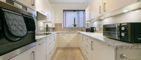 Microwave, oven, stovetop, dishwasher