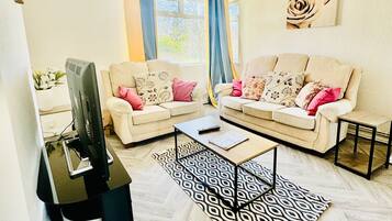 House | Living area | TV