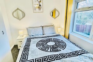 3 bedrooms, free WiFi, bed sheets - Kidderminster West Midlands Birmingham 3 Bedrooms (Kidderminster)