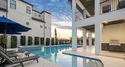 Private Pool, Movie Theater, Game Room, Golf Cart-30A Luxury Home-Emerald Palace