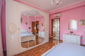 Apartment, Balcony | 3 bedrooms, free WiFi - Villa Corsica (Samatzai)