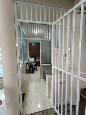 Unclassified image, 5 of 7, button - TWO-ROOM APARTMENT NEAR THE BEACH (70 meters, 1 min walk) (Tabuleiro Barra Velha)