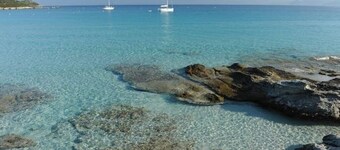 Large villa with swimming pool on the tip of Cap Corse