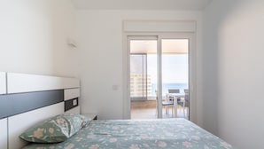 Apartment | 3 bedrooms - Modern Coastal Gem, Torrevieja (Orihuela)