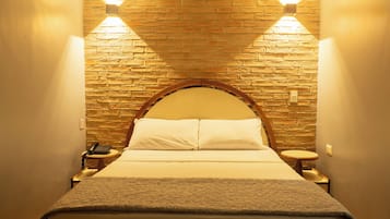 Premier Room | Premium bedding, down comforters, memory foam beds