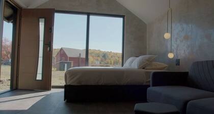 Emrose Luxury Cabins 9