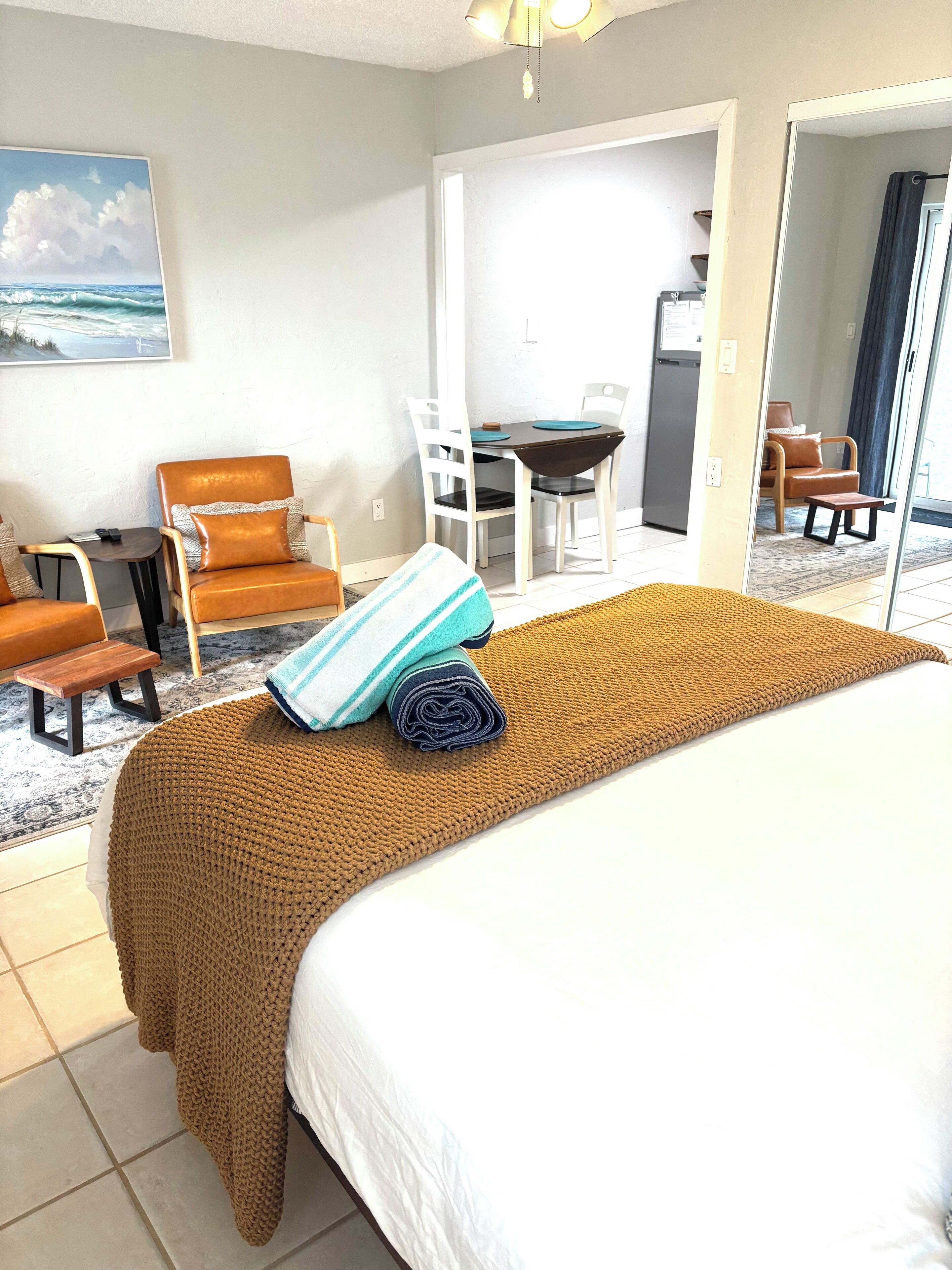 Ferros/tábuas de passar roupa, Wi-Fi, roupa de cama