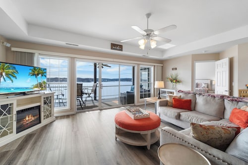 Harbour Towne 202 - Expansive main channel views!