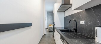 Royal Hill Apartment 3 by PS