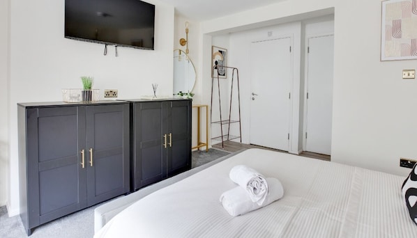 1 bedroom, iron/ironing board, travel crib, free WiFi