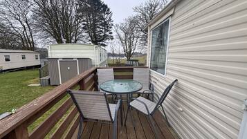 Cabin | Outdoor dining