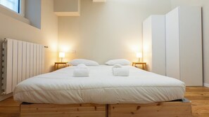 2 Schlafzimmer, Bügeleisen/Bügelbrett, kostenloses WLAN, Bettwäsche