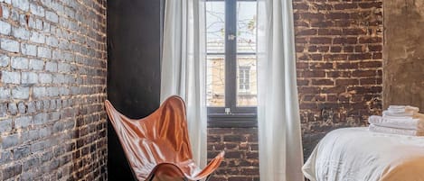 1 chambre, fer et planche à repasser, Wi-Fi, draps fournis