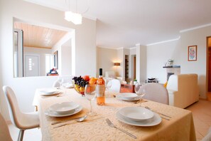 Dineren