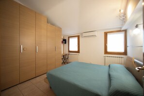 1 bedroom, bed sheets - Dimora del Pescatore - Isola Di Pellestrina VE (Venezia)