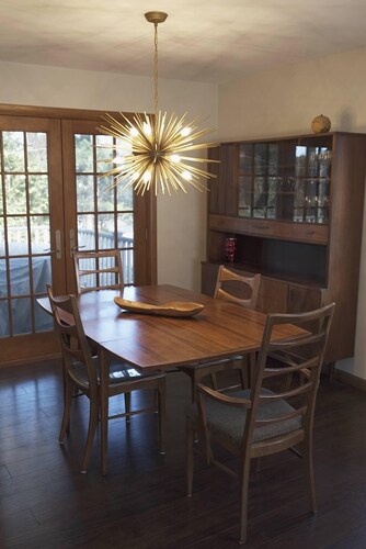 Cottage gem: Spotless, secluded & bring the dog!