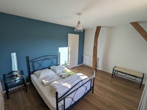 4 chambres, fer et planche Ă repasser, lit parapluie, Wi-Fi gratuit