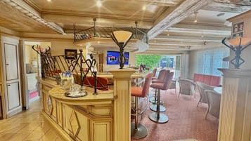 ๋ก๋น ์ข์ ๊ณต๊ฐ