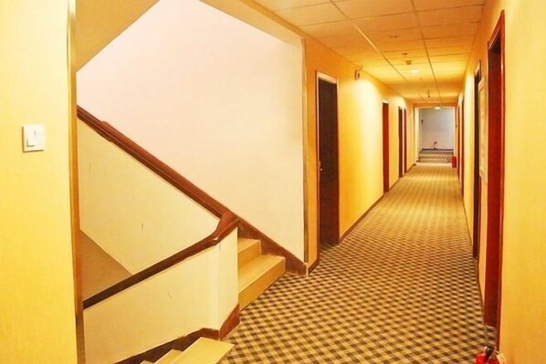 Interior - Super 8 Hotel (Beijing Zizhuyuan South Road) (Beijing)
