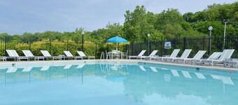 Landing at Riverbend - 2 Bedrooms in Castleton