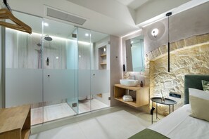Comfort Studio Suite | Bathroom