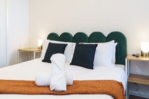 2 chambres, bureau, fer et planche à repasser, Wi-Fi