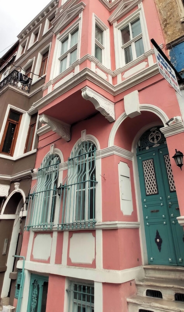 Fassade der Unterkunft