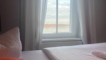 Classic Double Room, Lake View