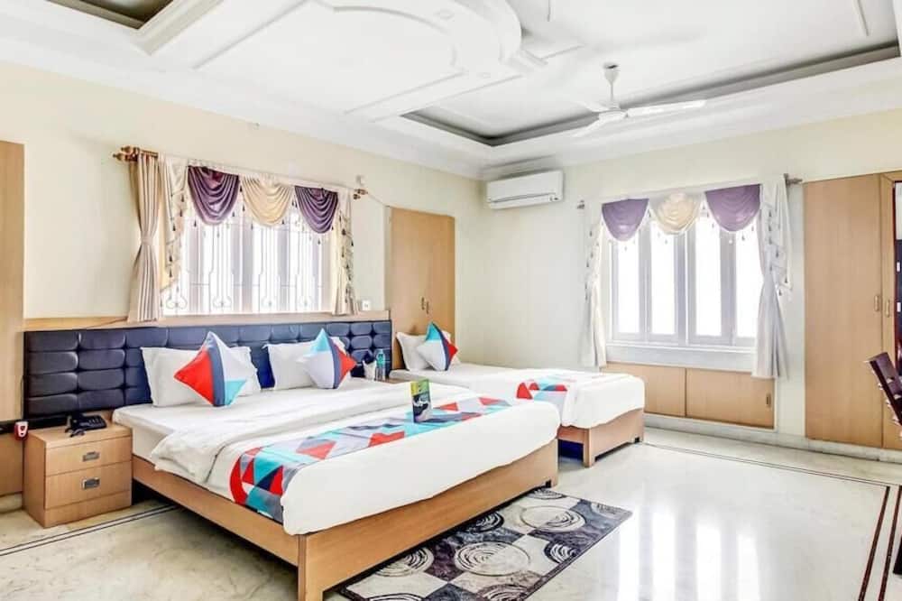 Hotel Samanta by Stays Easy