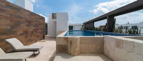 Indoor pool, outdoor pool