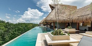 Outdoor pool - 2 Br. Roof W/infinity Pool + Jacuzzi Spacious (Tulum)