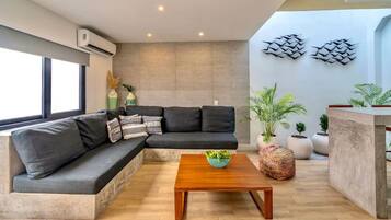 Villa, 1 King Bed, Pool Access, Pool View (Navio Tulum 2-1Rec. ) | Living area