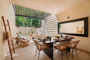 Condo, 1 King Bed with Sofa bed, Pool Access, Pool View (Paramar Viva 19) | View from room