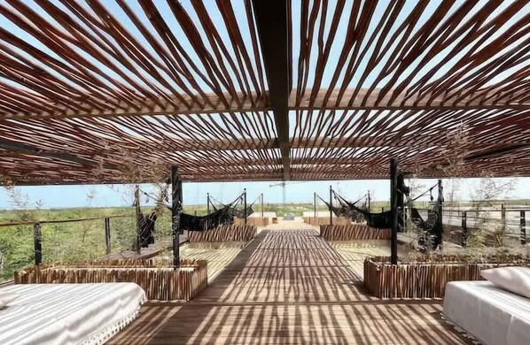 Leilighet, flere senger, adgang til basseng, bassengutsikt (Amelia 212) | Utsikt fra rommet