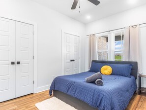 3 Schlafzimmer, Bügeleisen/Bügelbrett, WLAN, Bettwäsche