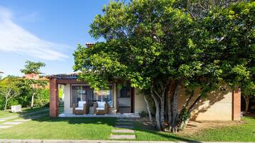 Deluxe House | Exterior