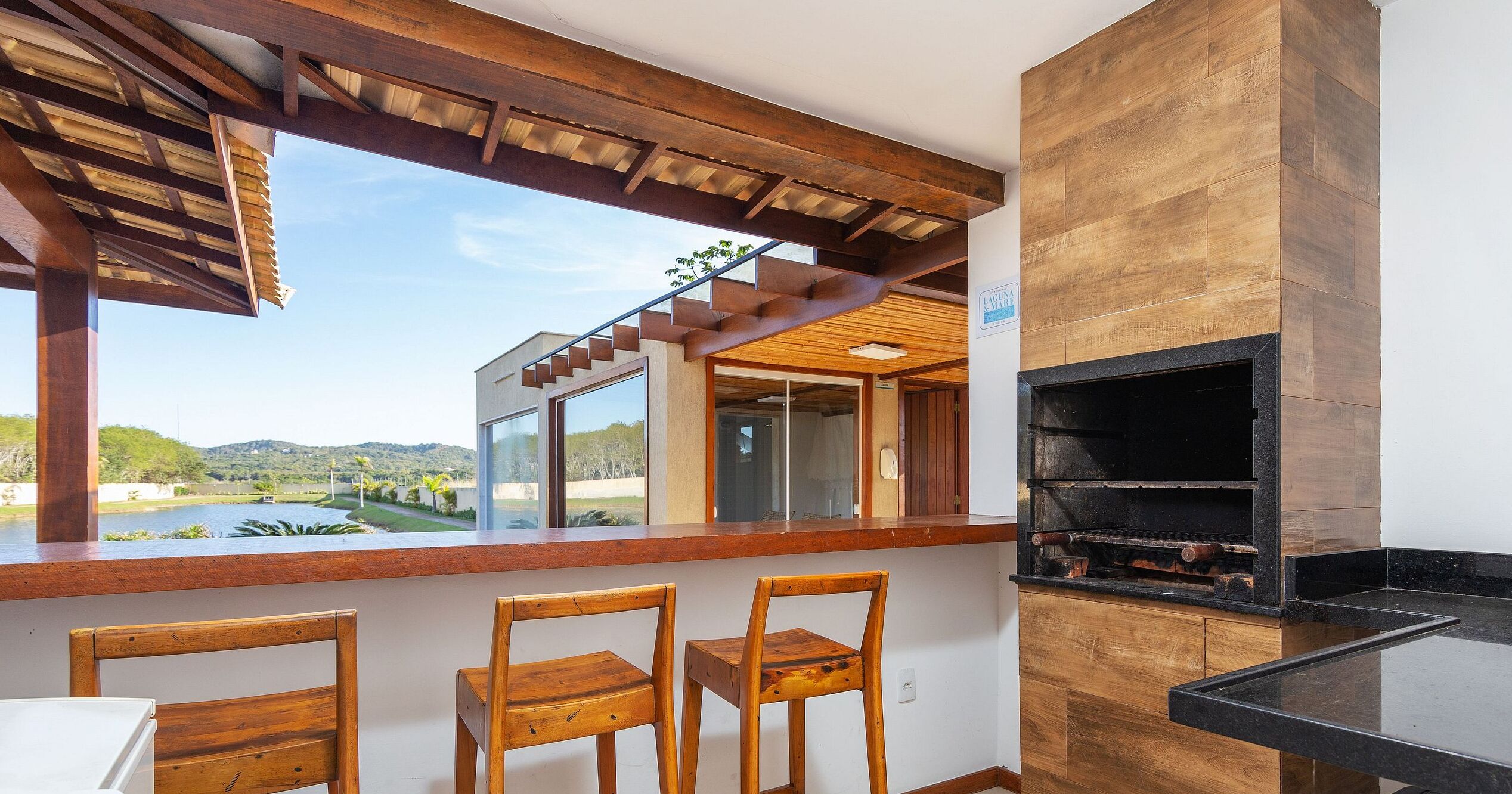 Rumah Deluks | Teras/patio