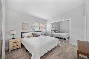 3 bedrooms, iron/ironing board, travel cot, free WiFi