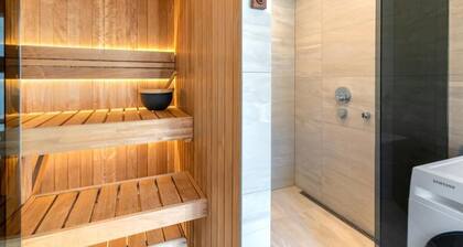 Luxury 2BD apartment in City Center