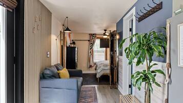 1 bedroom, iron/ironing board, free WiFi, bed sheets