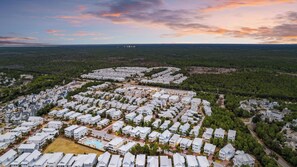 Interior - Rooftop Deck w/ Views, Pool, Luxury 5bdr Resorting To Happiness by Avantstay (Panama City Beach)