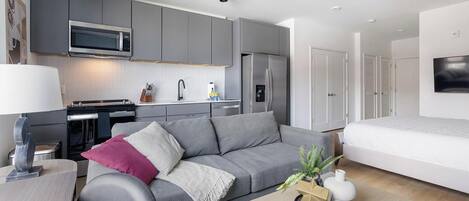 デスク、アイロン / アイロン台、WiFi、ベッドシーツ