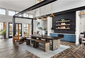 Interior - Landing | Stunning 2BD, Pool, Gym (Matthews)