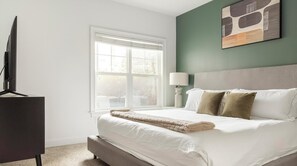 2 makuuhuonetta, työpöytä, silitysrauta/-lauta, Wi-Fi