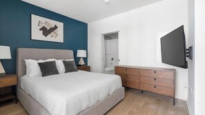 1 Schlafzimmer, Schreibtisch, Bügeleisen/Bügelbrett, WLAN