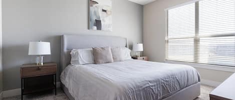 1 bedroom, desk, iron/ironing board, Internet