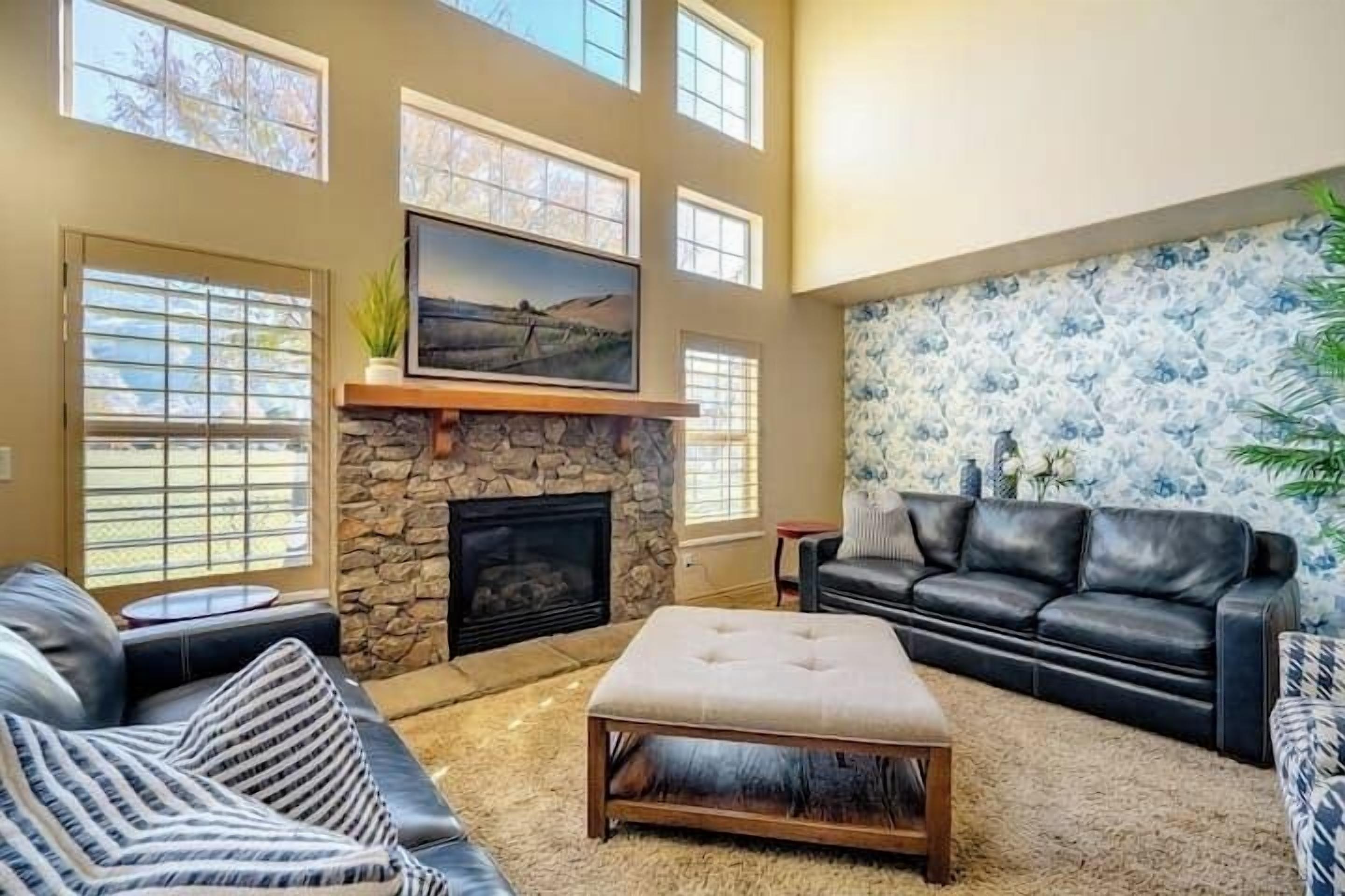 Smart TV, fireplace, video games