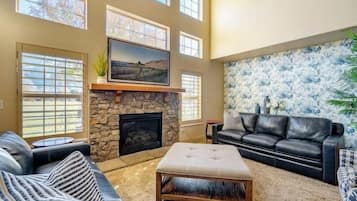 Smart TV, fireplace, video games