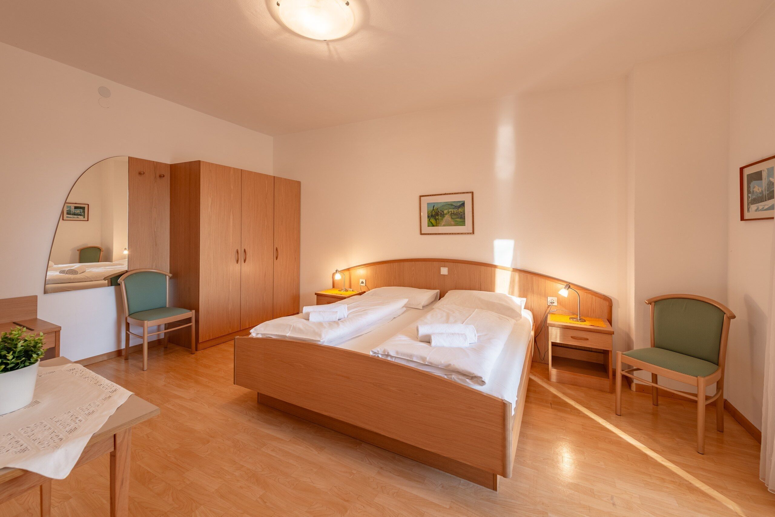 1 bedroom, WiFi (free), bed sheets